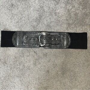 Black Faux Snake Skin Wide Elastic Waist Belt‎ size 1X